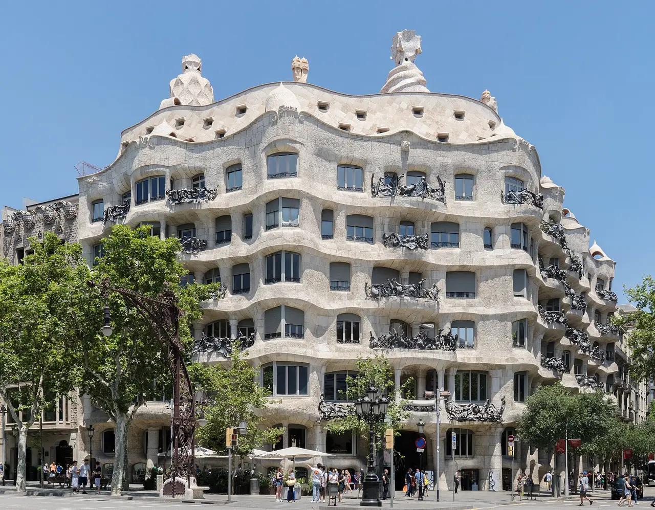 Casa Milà (La Pedrera) w Barcelonie