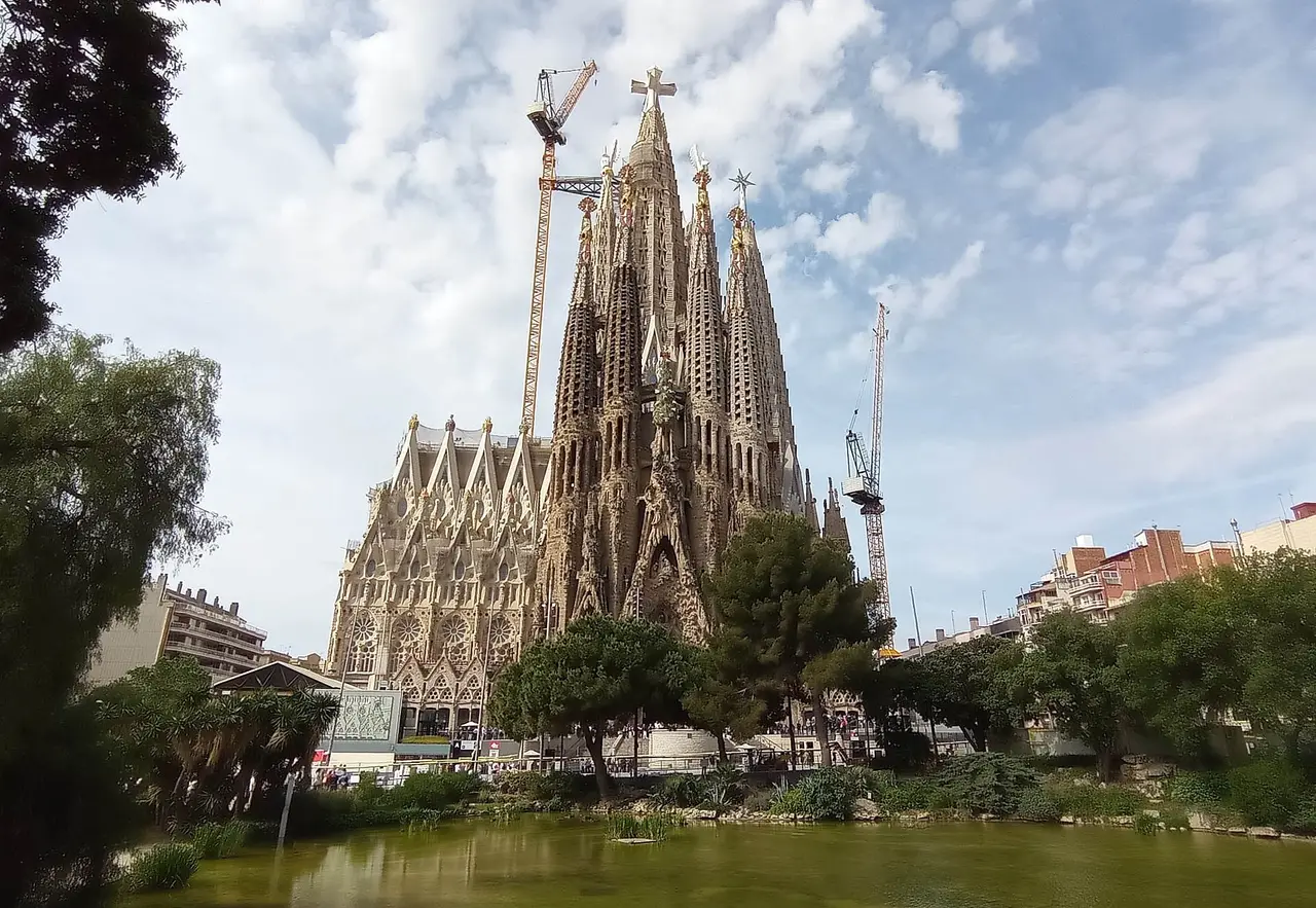 Bazylika Sagrada Família w Barcelonie