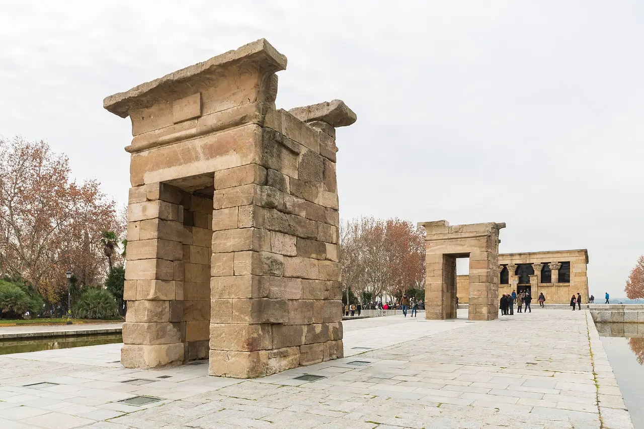 Le temple de Debod à Madrid